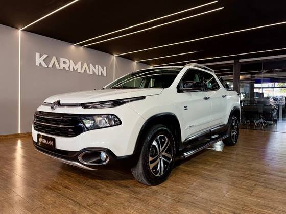 FIAT TORO 2.0 16V TURBO DIESEL VOLCANO 4WD AT9